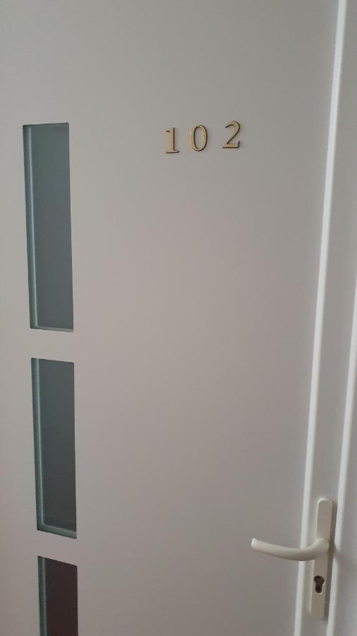 T2 Cosy Au Calme,Entree Autonome,Centre Historique Apartment Montélimar Exterior photo